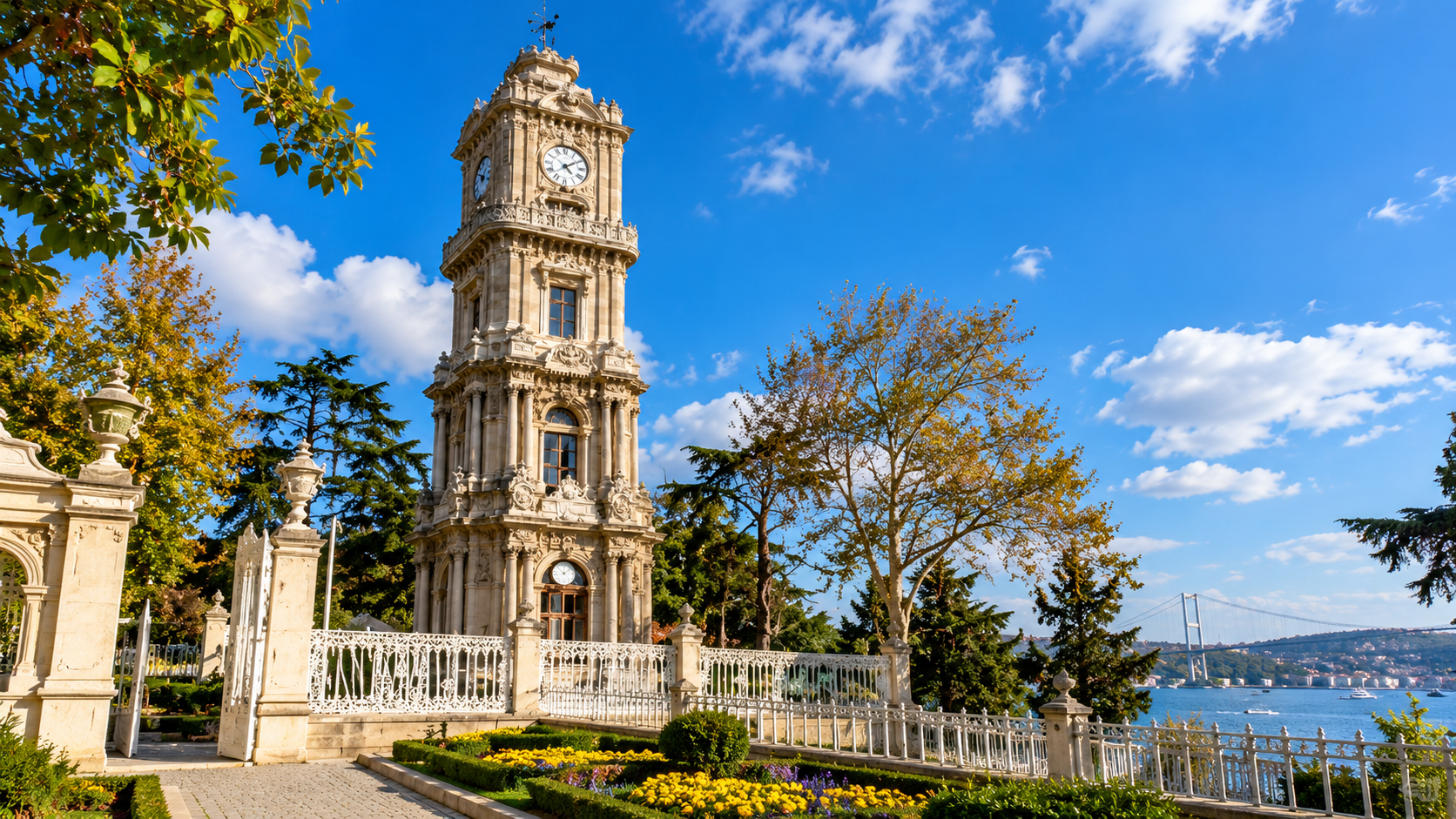 Dolmabahçe Saat Kulesi